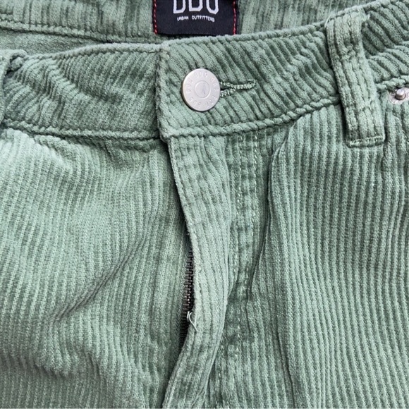 Urban Outfitters BDG Mom High-Rise Corduroy Pants - Picture 6 of 11